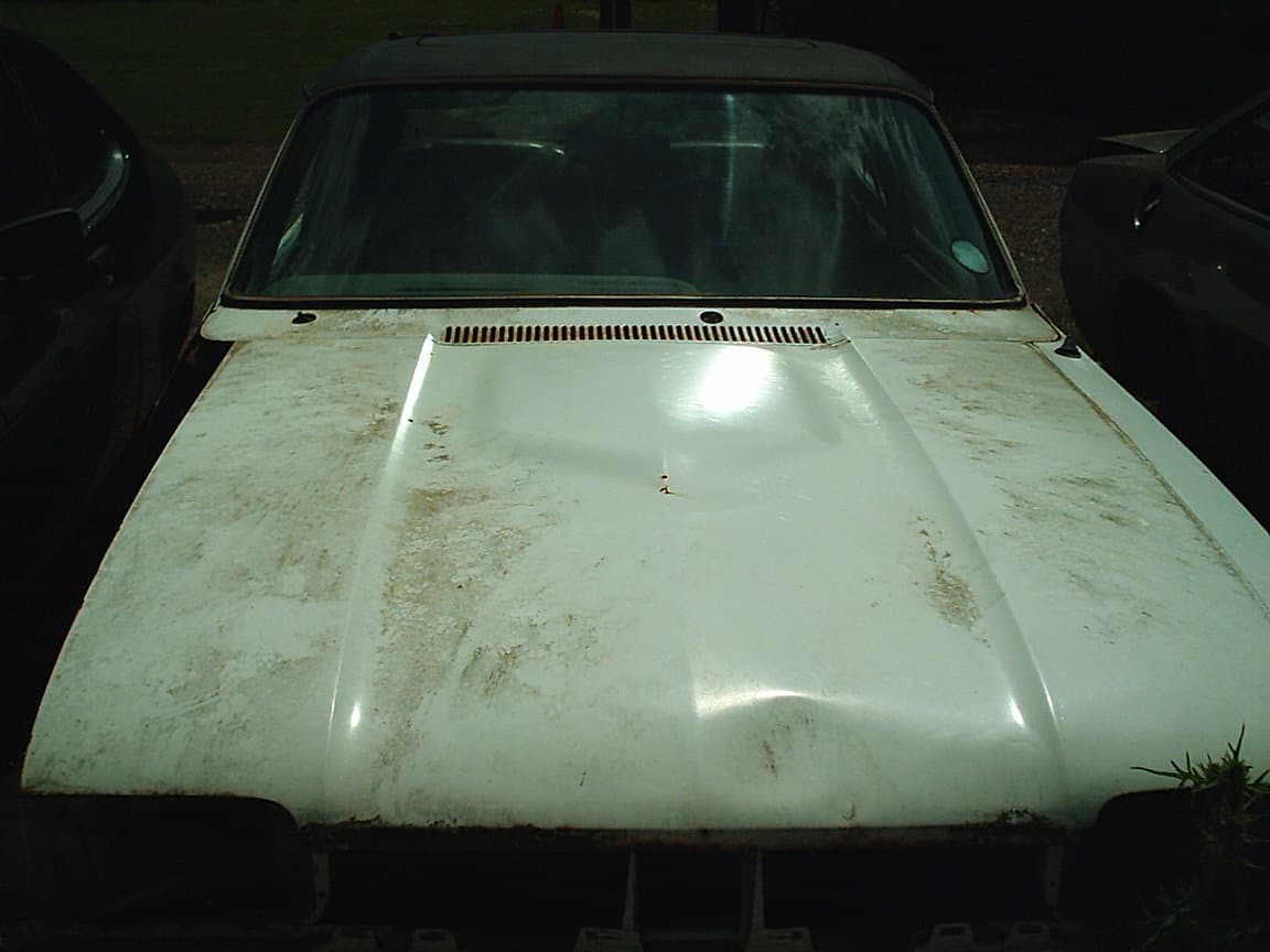 White Mk 2 in graveyard White Mk 2 in graveyard